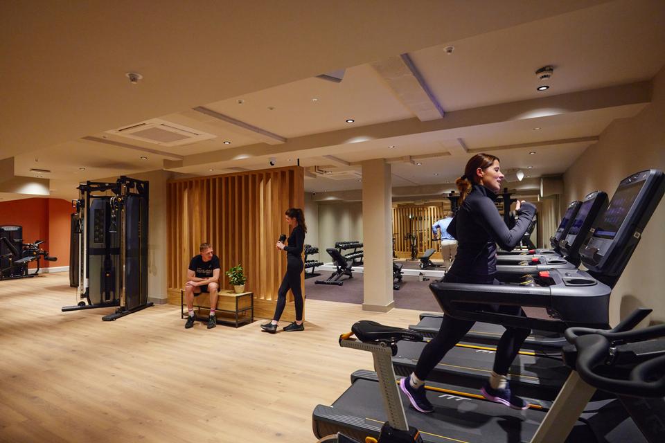 Free-to-use gym at nearby Bond