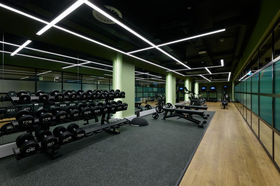 State-of-the-art complimentary fitness studio