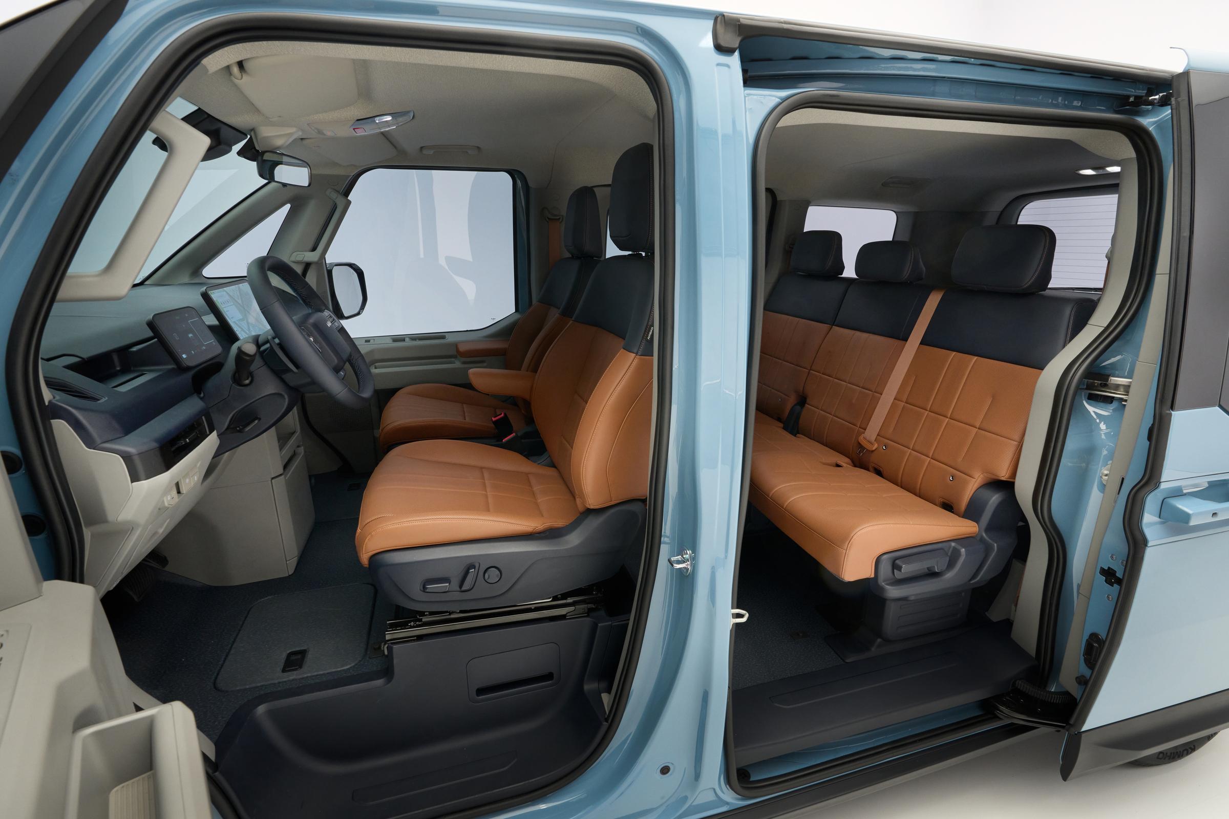 kia-pv5-passenger-frost-blue-int-studio-static-highres-003