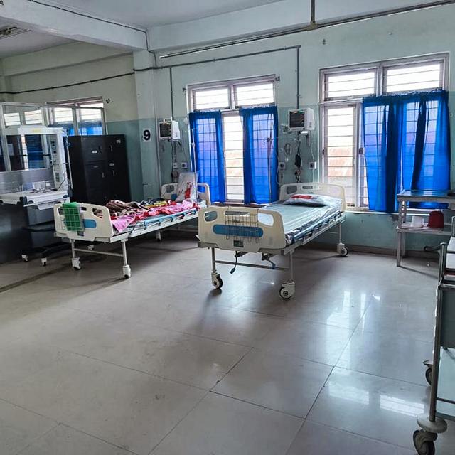 ICU beds in a room