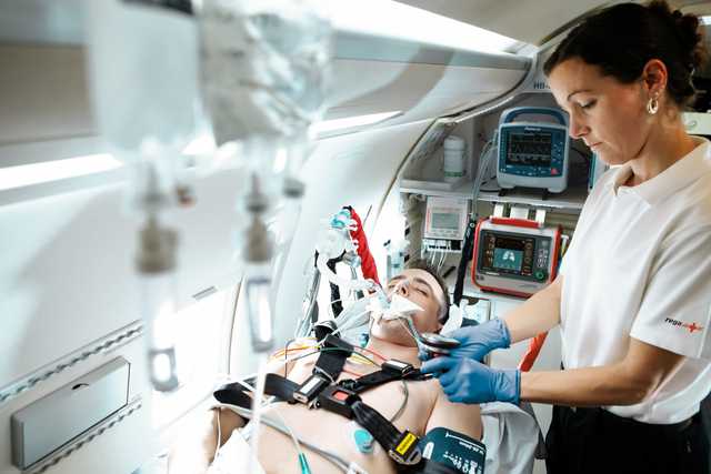 Использование аппарата ИВЛ HAMILTON-T1 при транспортировке пациентов с помощью авиации