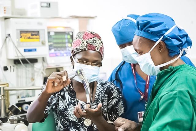 Personal de enfermería de Malaui en formación