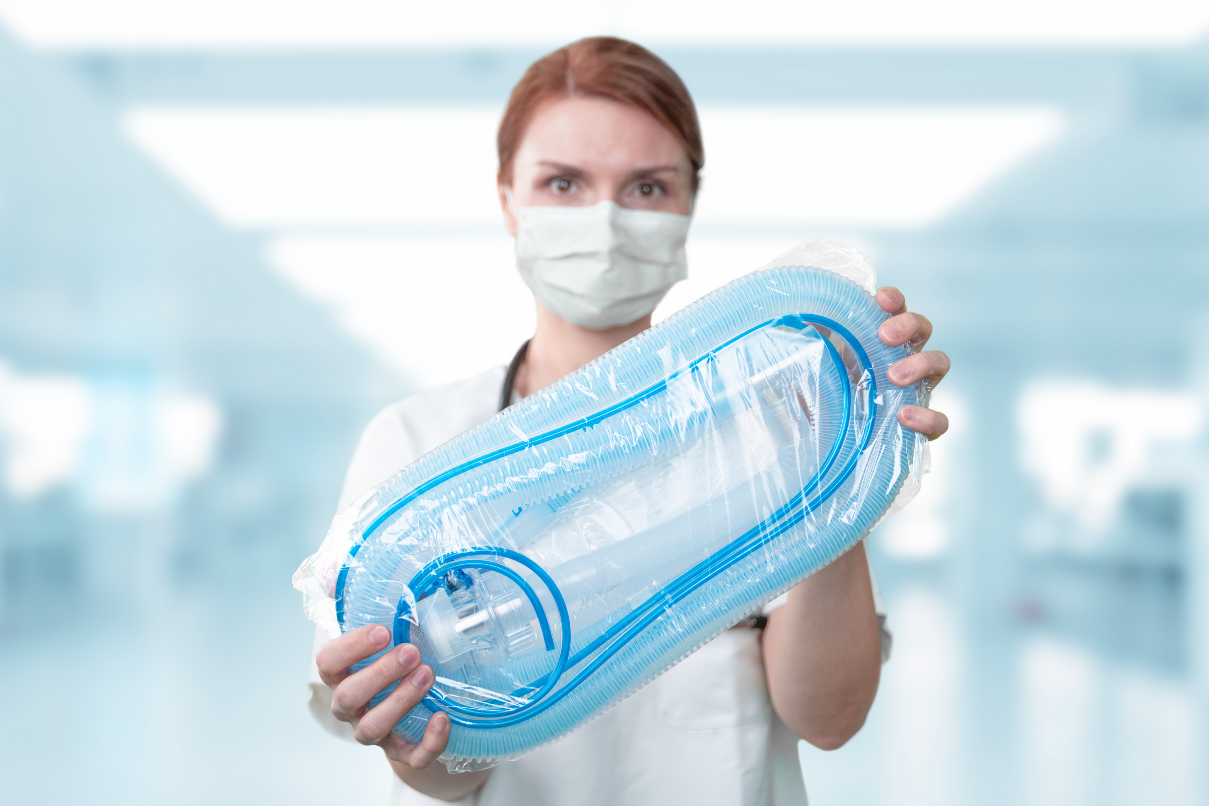 Breathing circuit set, coaxial