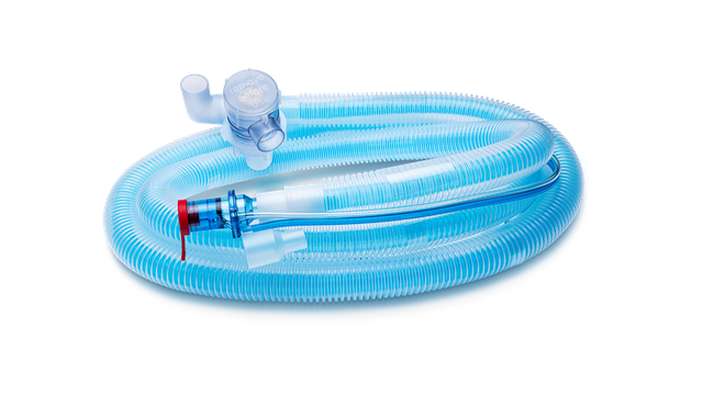 Kits de circuit respiratoire coaxiaux avec adaptateur coudé