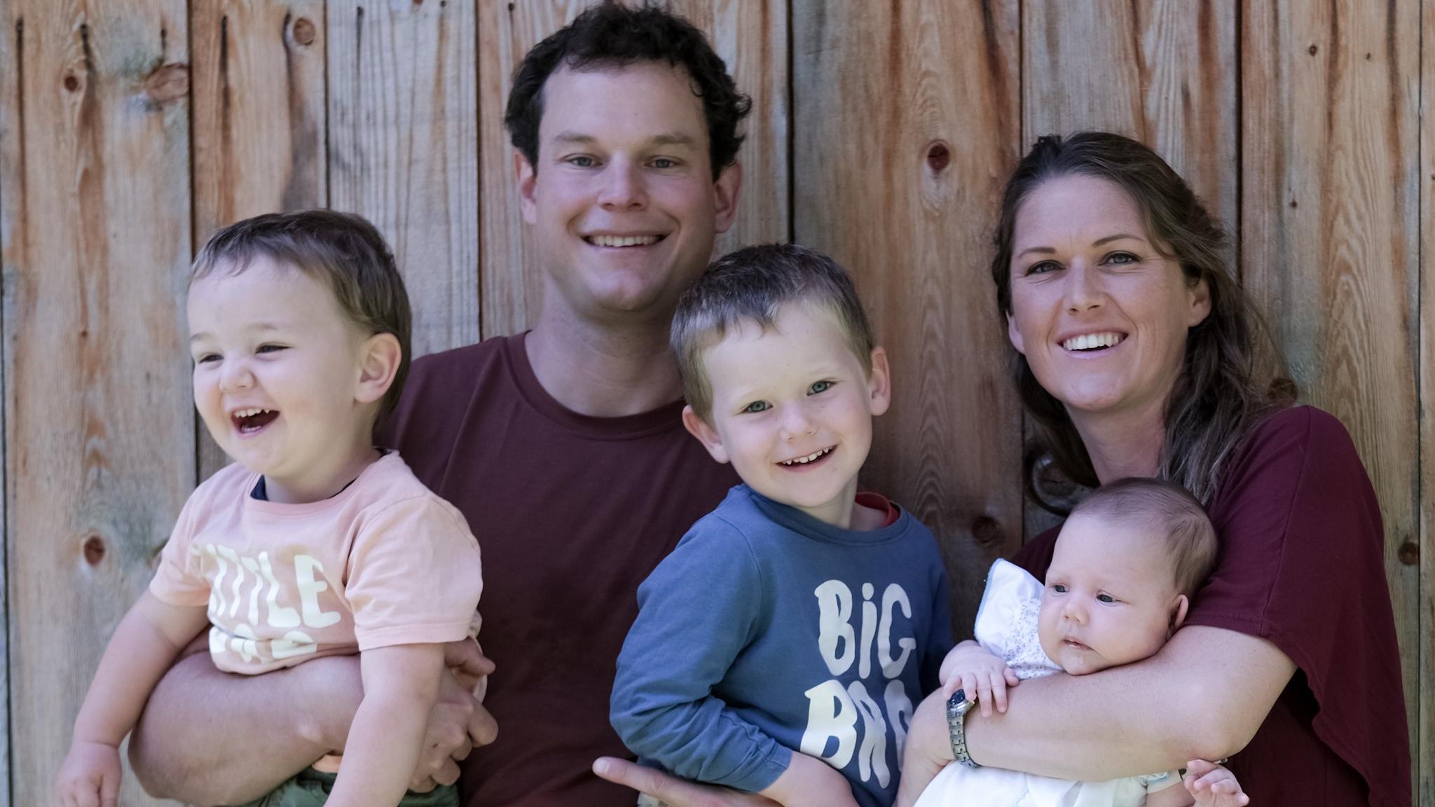 Family Widmann with their kids