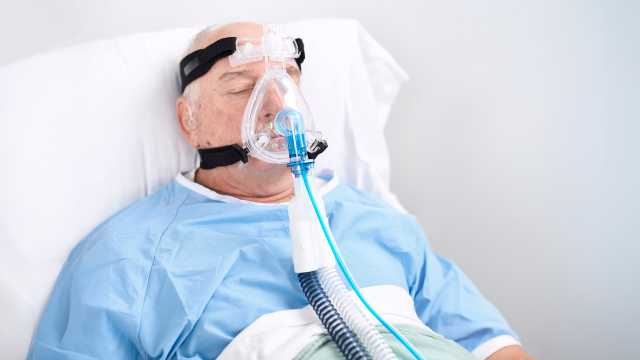 NIV mask with soft seal and double-lip cushion
