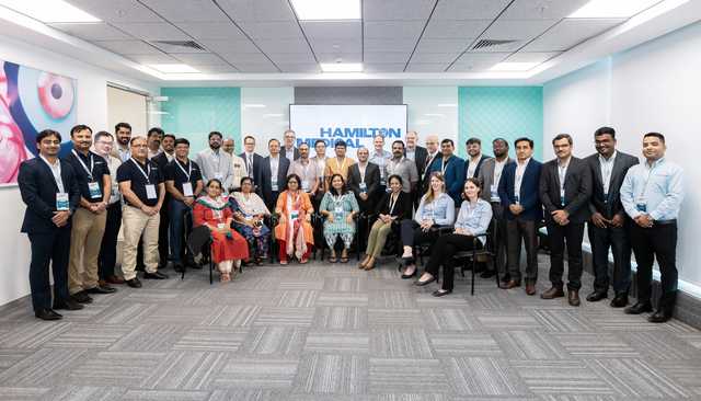 Das Team von Hamilton Medical India in seinem neuen Büro