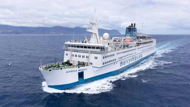 La nave-ospedale Africa Mercy, di Mercy Ships