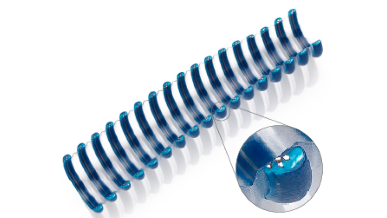 Heater wires integrated directly into the circuit wall