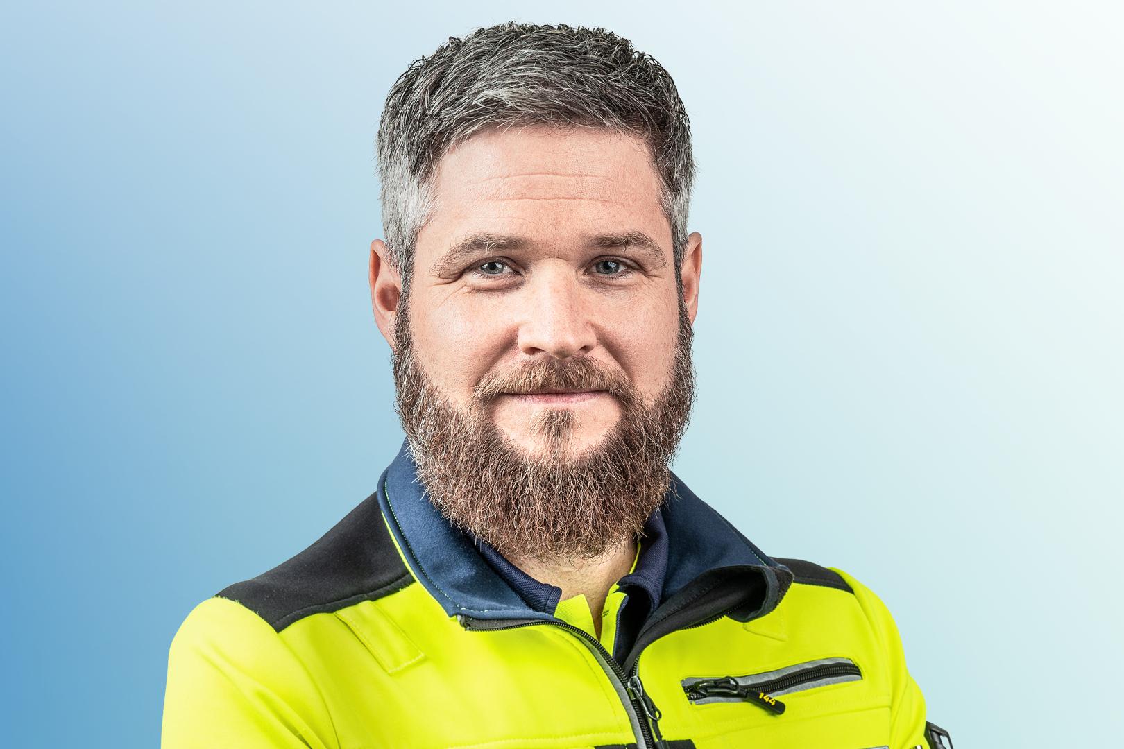 Frontline_Heroes_HUB_Article_Images_Armin_3-2