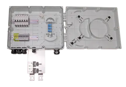 HTTA box with circuit breaker