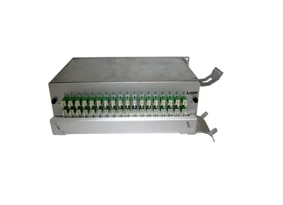 BTU, 36xE-2000®/APC SM, cable entry on right side, 2U