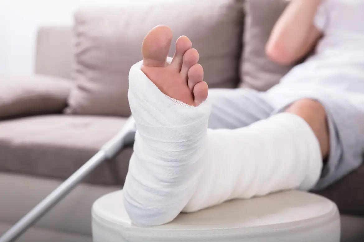 Sprained Ankle Vs Broken Ankle: Foot Specialist Breakdown