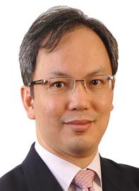 Dr Lee Kang Hoe - Intensive Care Medicine