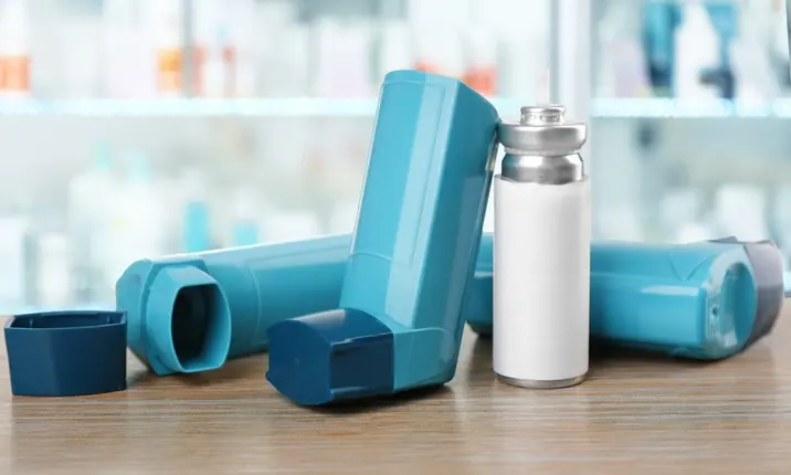 Asthma medication contains steroids