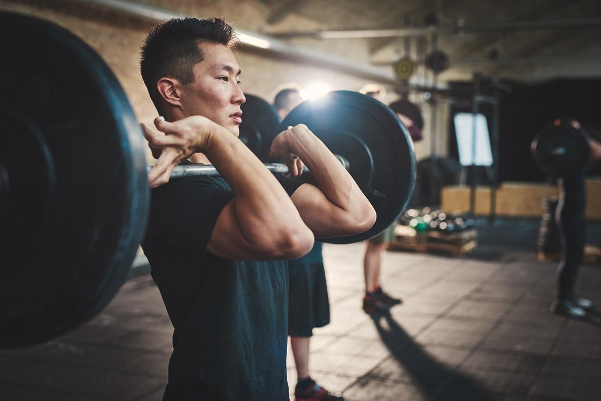 Bị Chấn Thương Thể Thao: Tiếp Tục CrossFit Được Không?