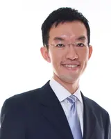 Dr Lee Tze Wee