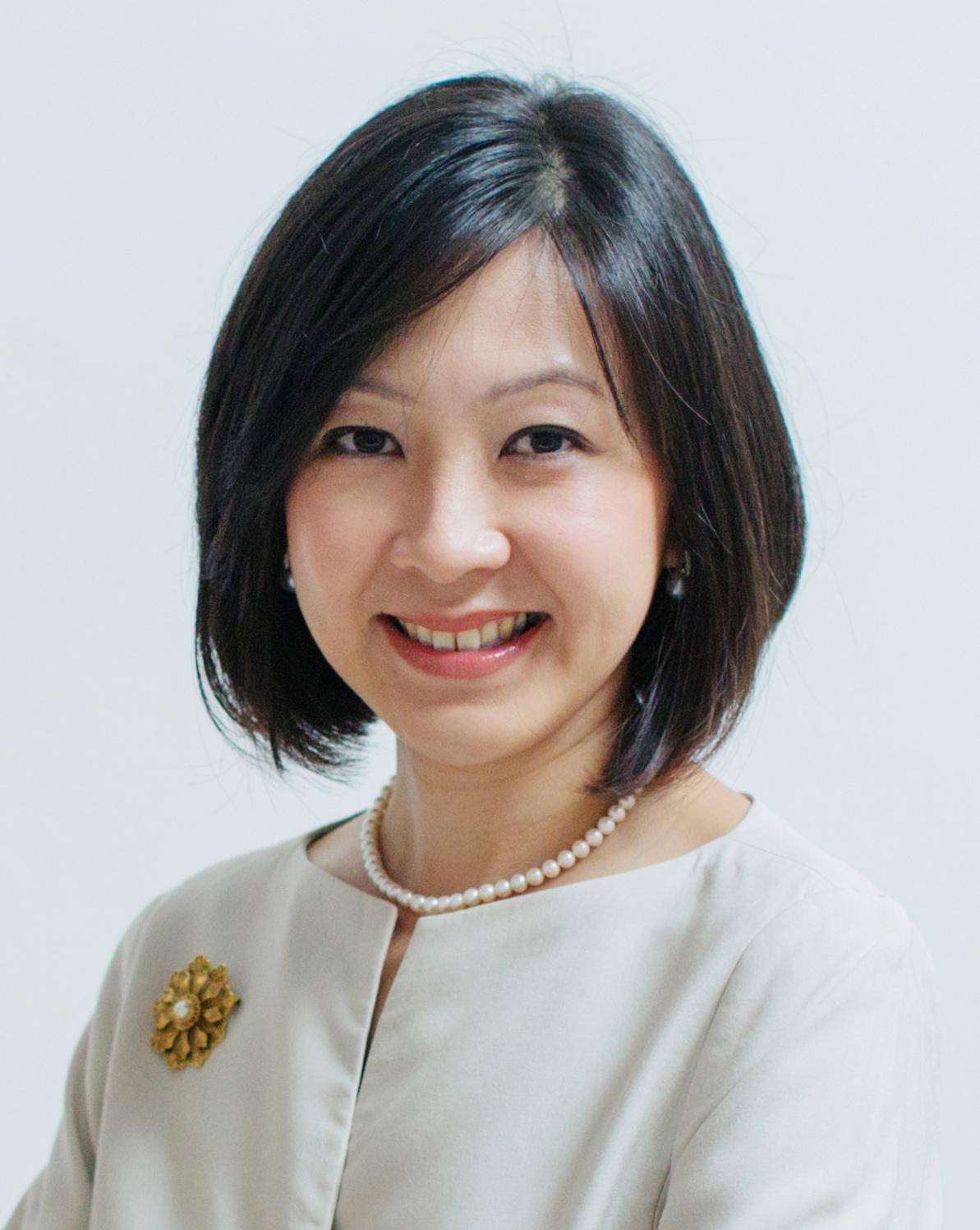 Dr Lim I-Linn Zena - 眼科