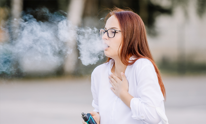 Vaping poses health risks such as lung cancer, heart attack, popcorn lungs or bronchiolitis, EVALI, and respiratory issues.