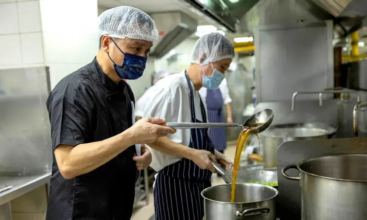 Beef noodles preparation