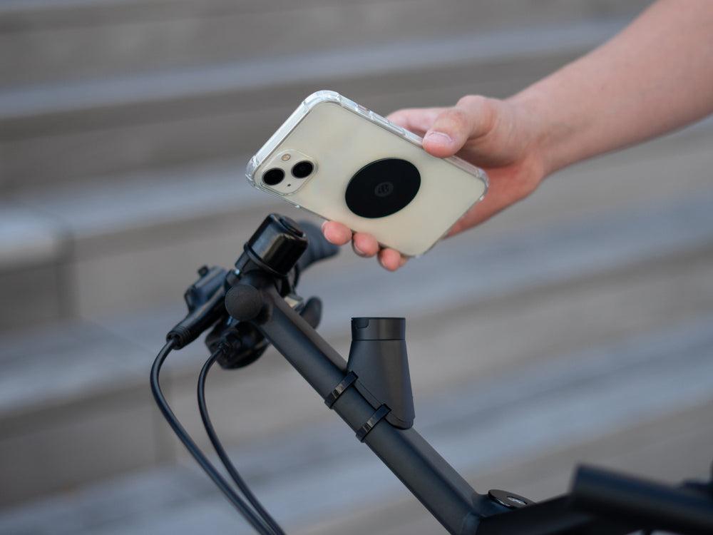 Support Smartphone guidon Moustache Lundi