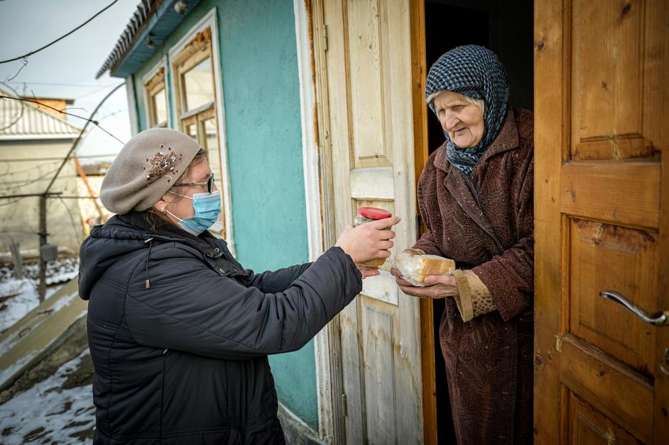 Winterhilfe in Moldawien dank dem SRK und «2 x Weihnachten»