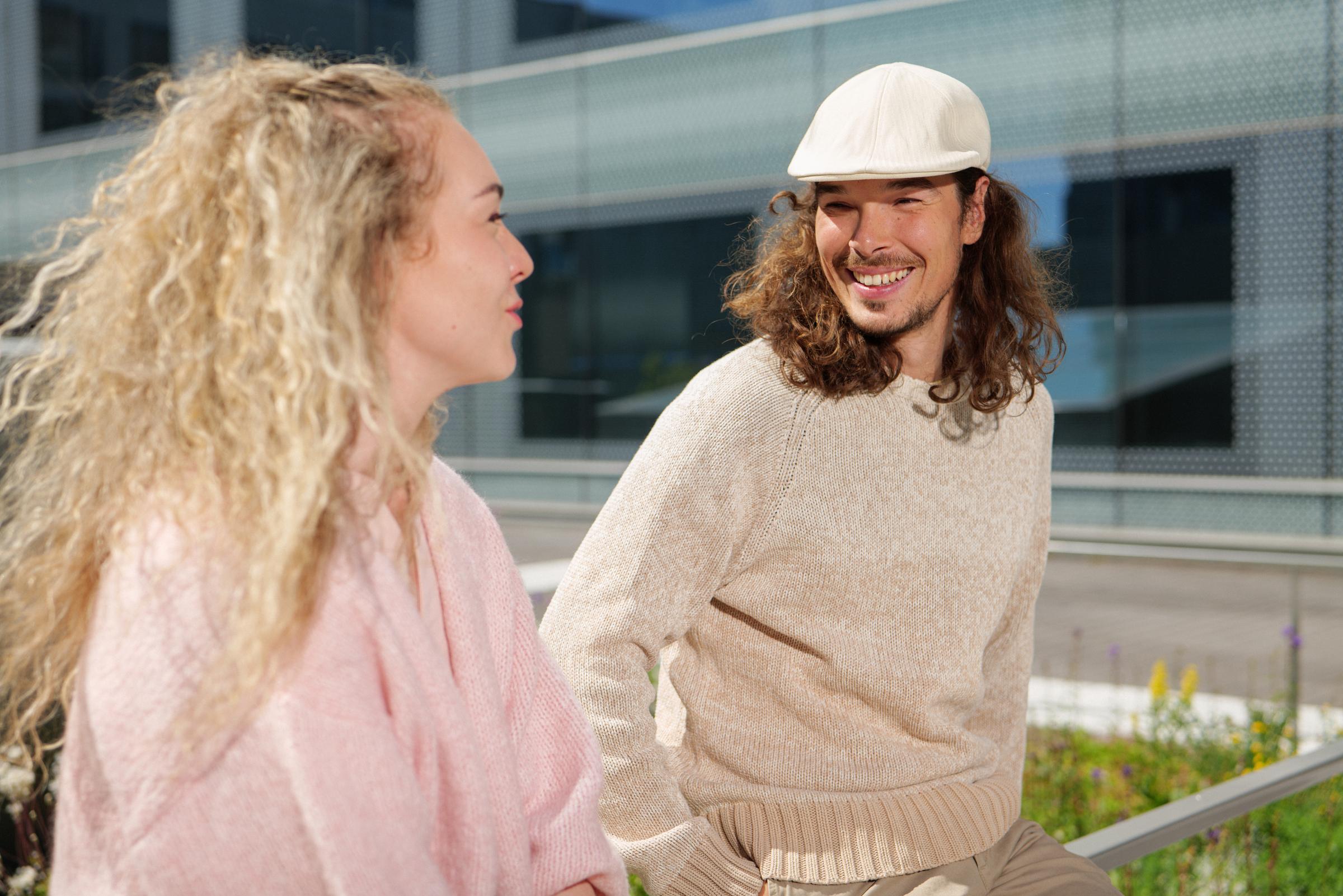 Medarbetare som befinner sig utomhus