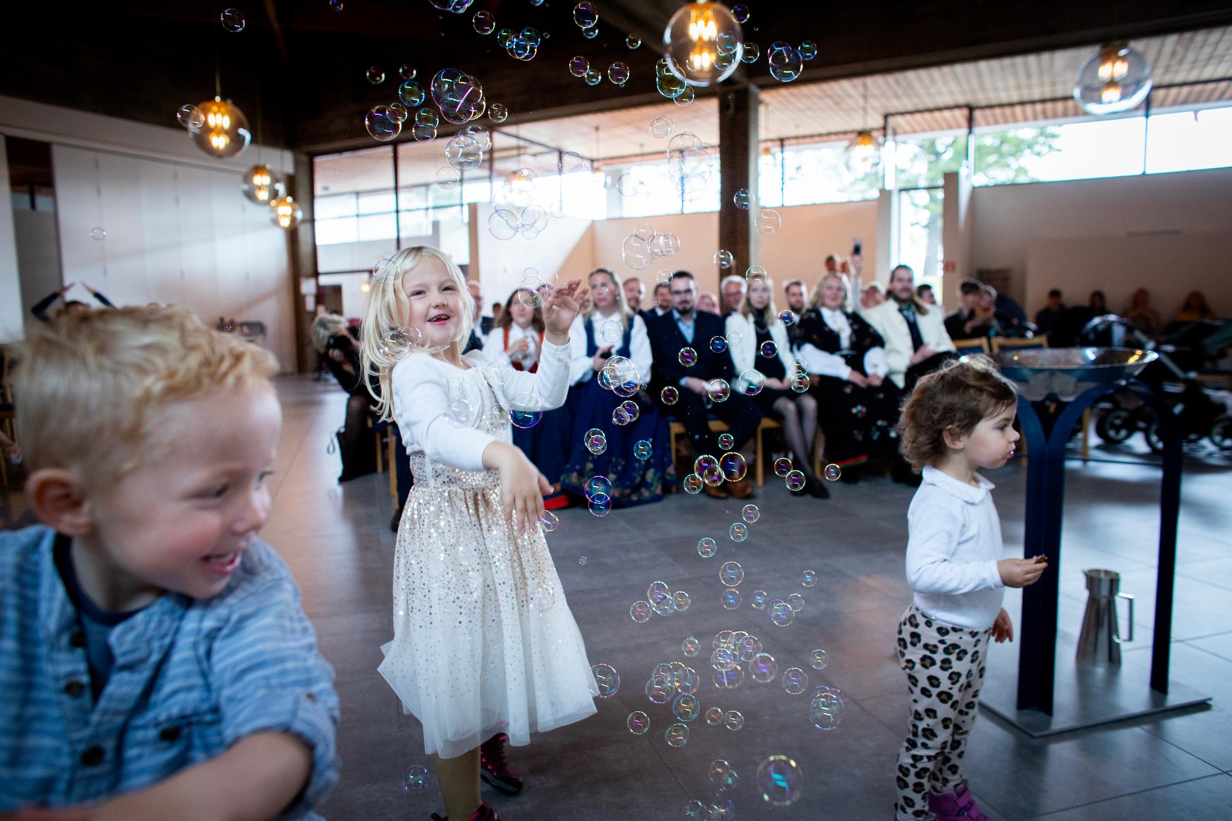 Gudstjeneste for store og små